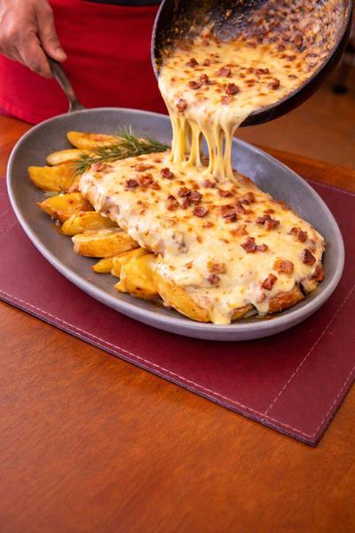 Sos Cheddar cu Cipsuri de Bacon